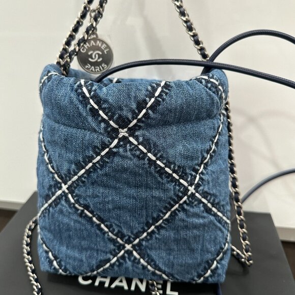 Chanel 22 MINI HANDBAG Quilted BLUE DENIM CROSSBODY HOBO BAG SHW - Picture 12 of 16